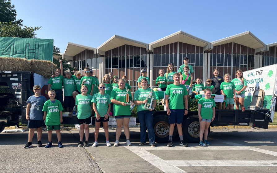 County Fair Parade always brings a smile - Nodaway News